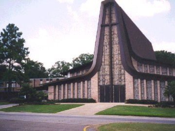 Broadmoor Baptist Church.jpg